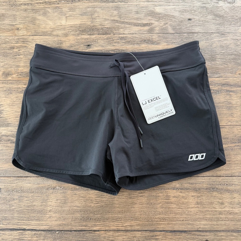 NWT Lorna Jane Black LJ Advanced Excel Short 0317139 Women Size Small